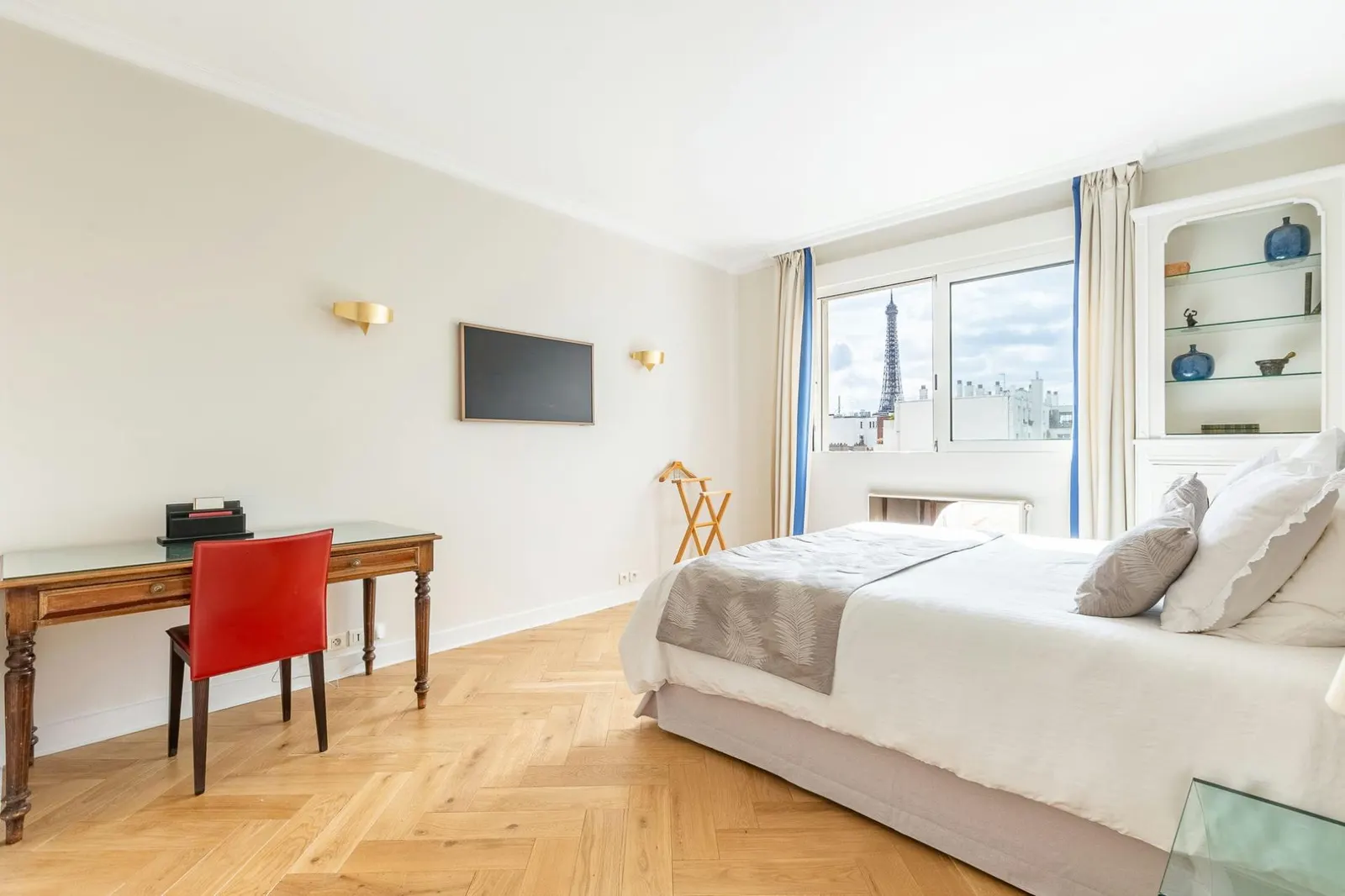 Apartament cu 5 dormitoare cu jacuzzi, pentru 9 persoane, fotografia 9