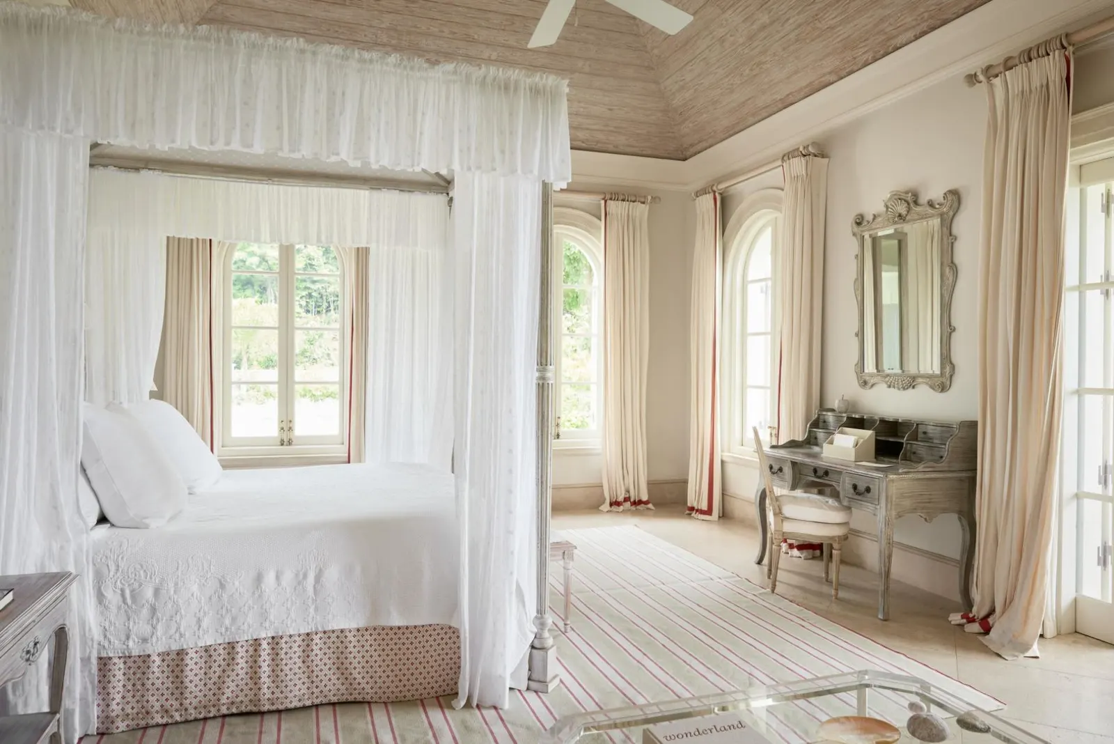 6-Bed Villa with Swimming pool, Dovers, photo 20
