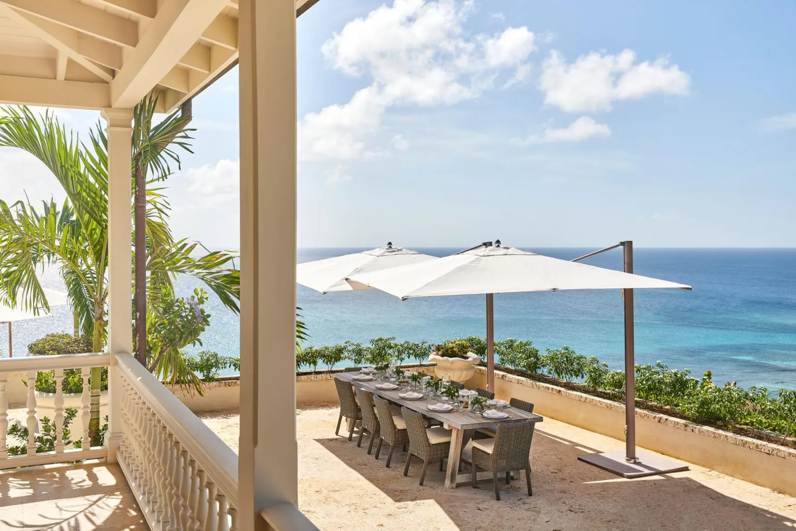 6-Bed Villa with Swimming pool, Dovers, photo 9