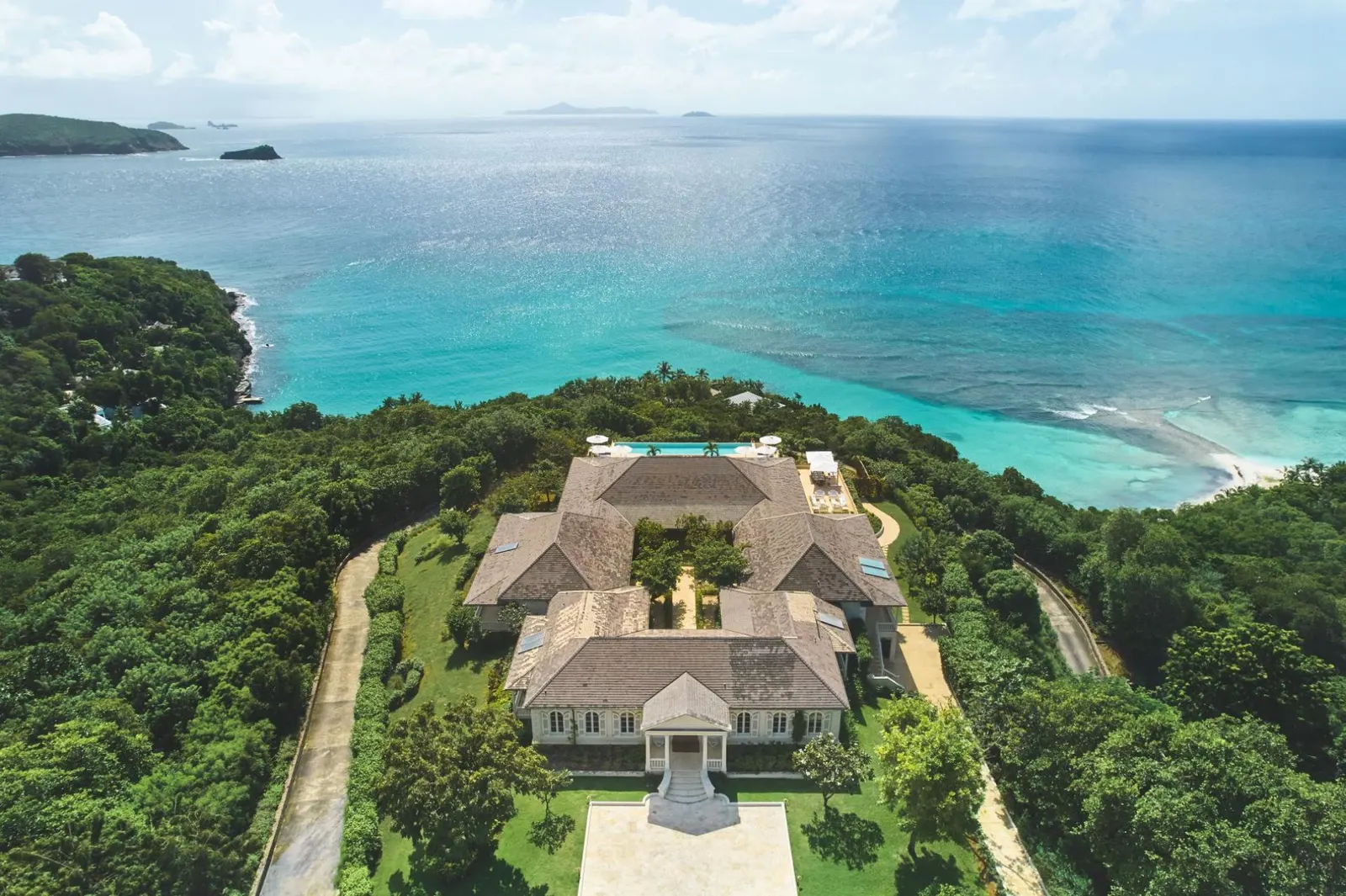 6-Bed Villa with Swimming pool, Dovers, photo 24