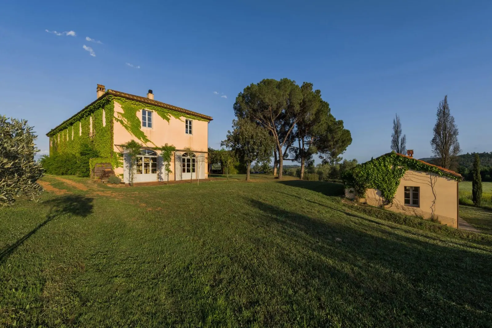 Vilă cu 7 dormitoare și piscină, Gavorrano, Toscana, fotografia 11
