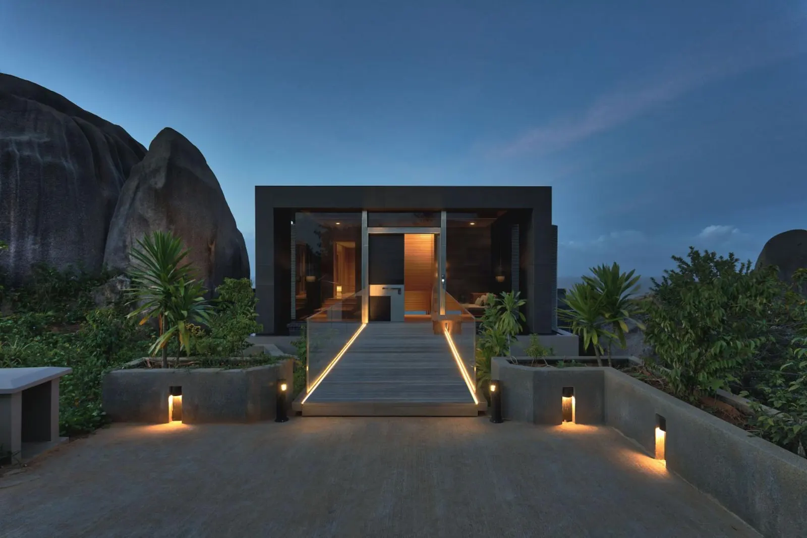 7 nopți la House with Swimming pool and Sea view in La Passe, fotografia 5