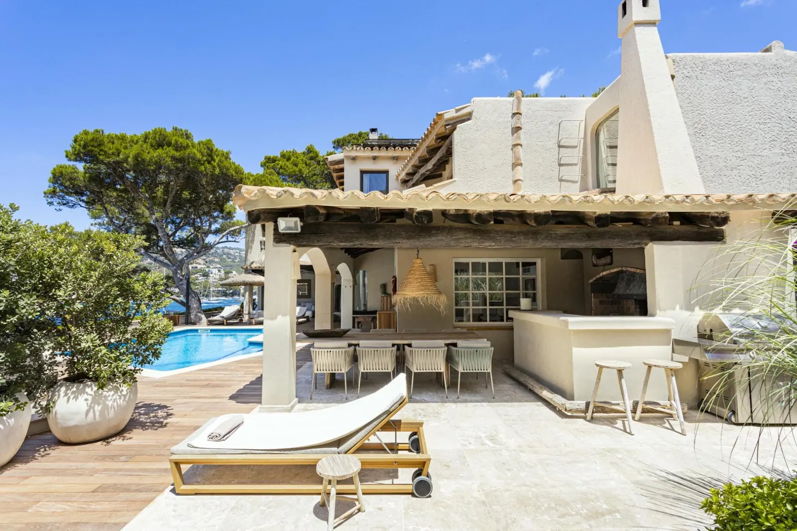 7 nopți la 5-Bedroom Villa with Swimming pool, Sleeps 10, fotografia 7