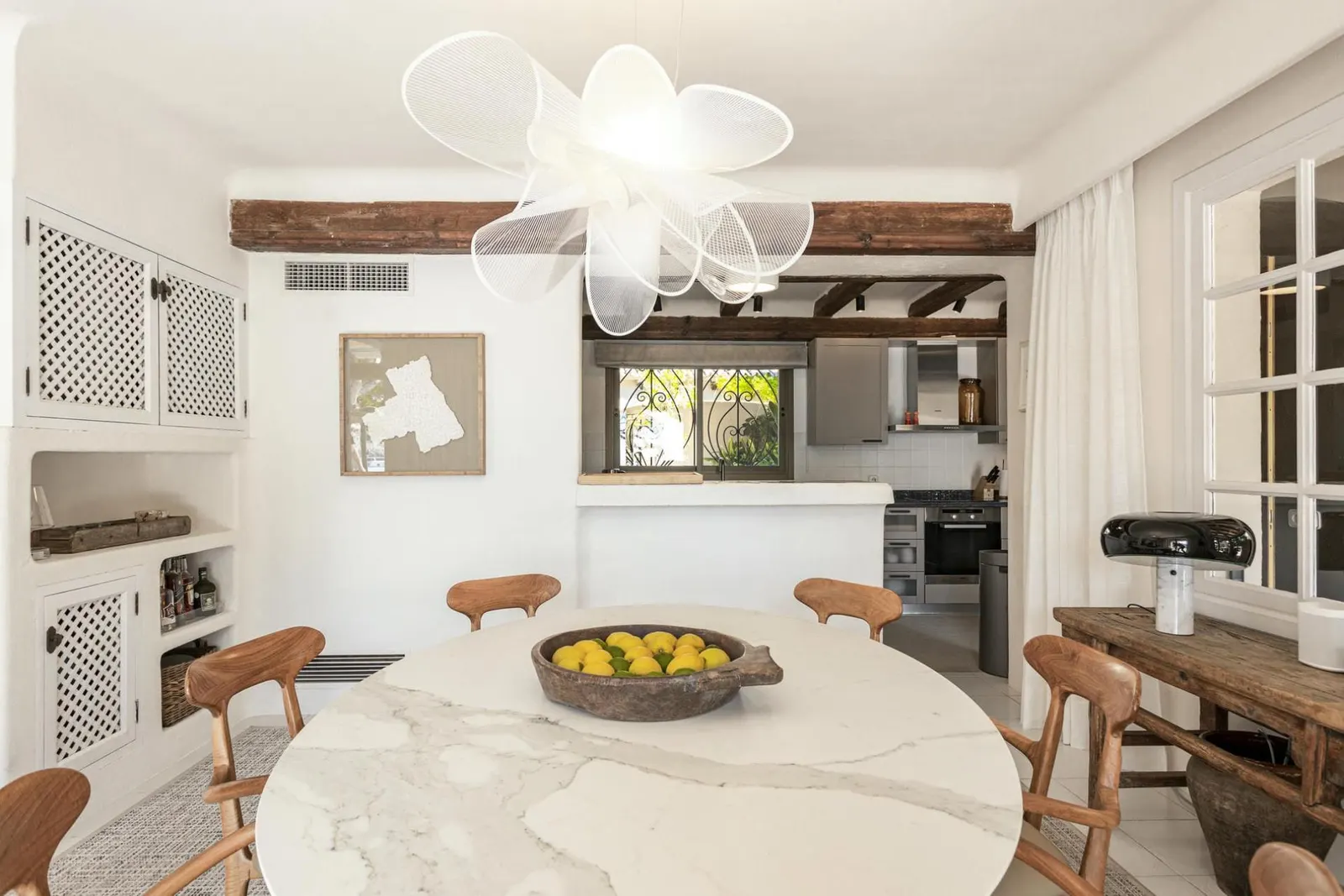 5-Bedroom Villa with Swimming pool, Sleeps 10, photo 14