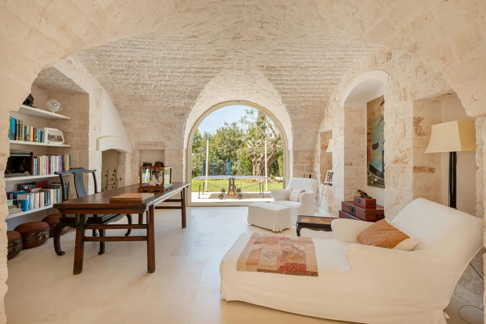 Vilă cu 9 dormitoare în Ostuni, fotografia 14