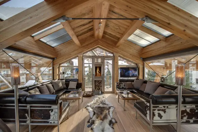 Chalet cu jacuzzi și vedere la munte în Zermatt