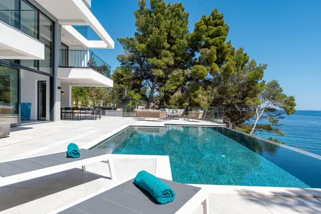 Villa with Swimming pool in Općina Blato