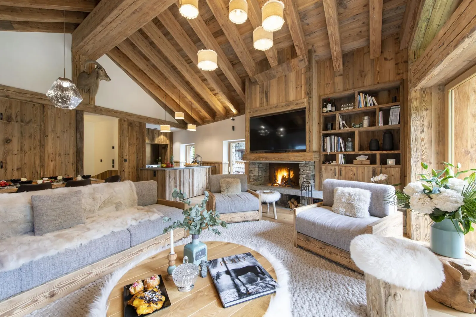 Chalet cu 4 dormitoare și jacuzzi, Val-d'Isère, fotografia 5