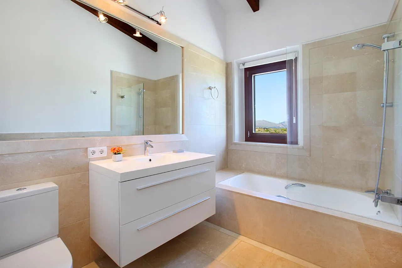 Villa with Swimming pool in Pollença, photo 17