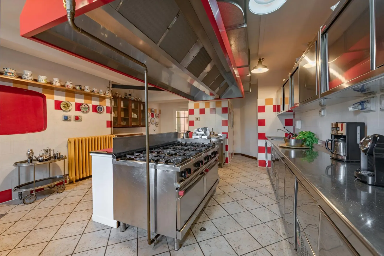 7 nopți la Villa for 14 Guests in Pianello del Lario, fotografia 10