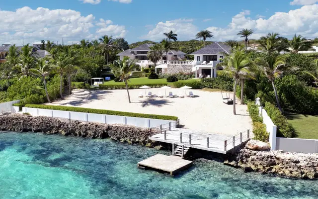 Vilă cu 10 dormitoare pentru 20 de persoane, Anguilla
