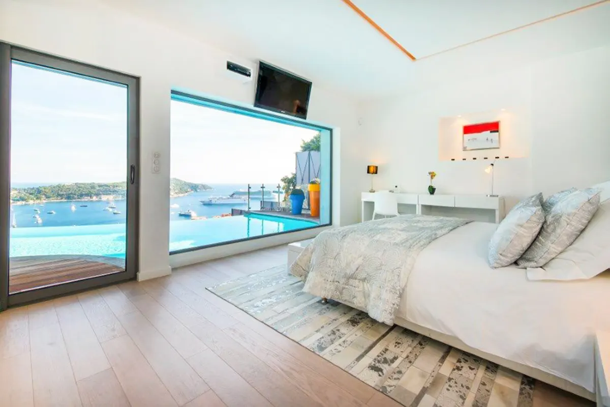 Vilă cu piscină încălzită în Villefranche-sur-Mer, fotografia 10