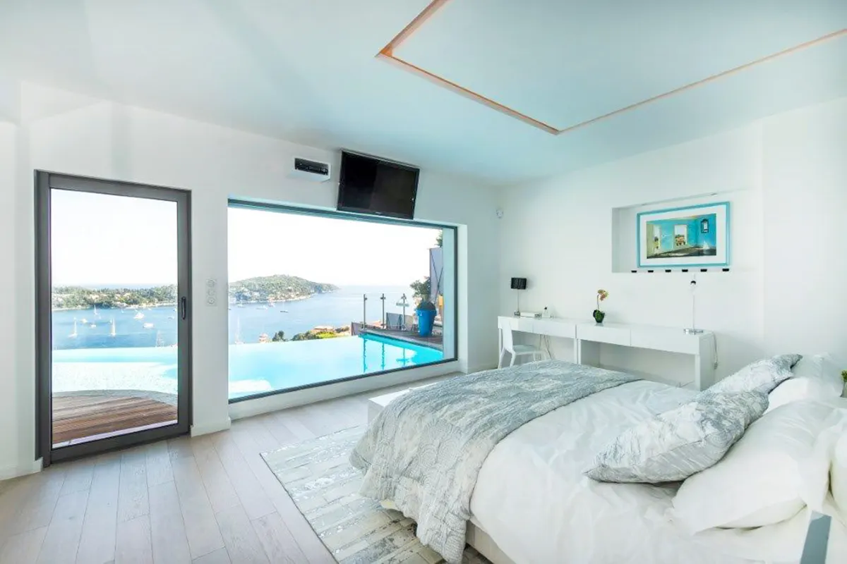 Vilă cu piscină încălzită în Villefranche-sur-Mer, fotografia 13