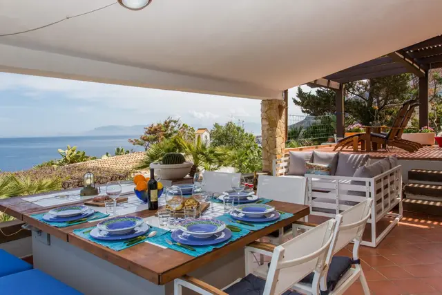 Vilă cu 4 dormitoare pentru 10 persoane, San Vito Lo Capo