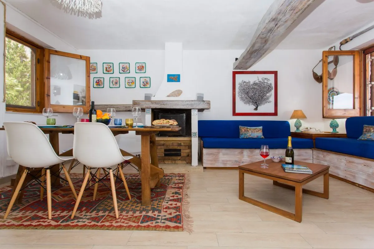 7 nights at 4-Bedroom Villa Sleeping 10, San Vito Lo Capo, photo 11