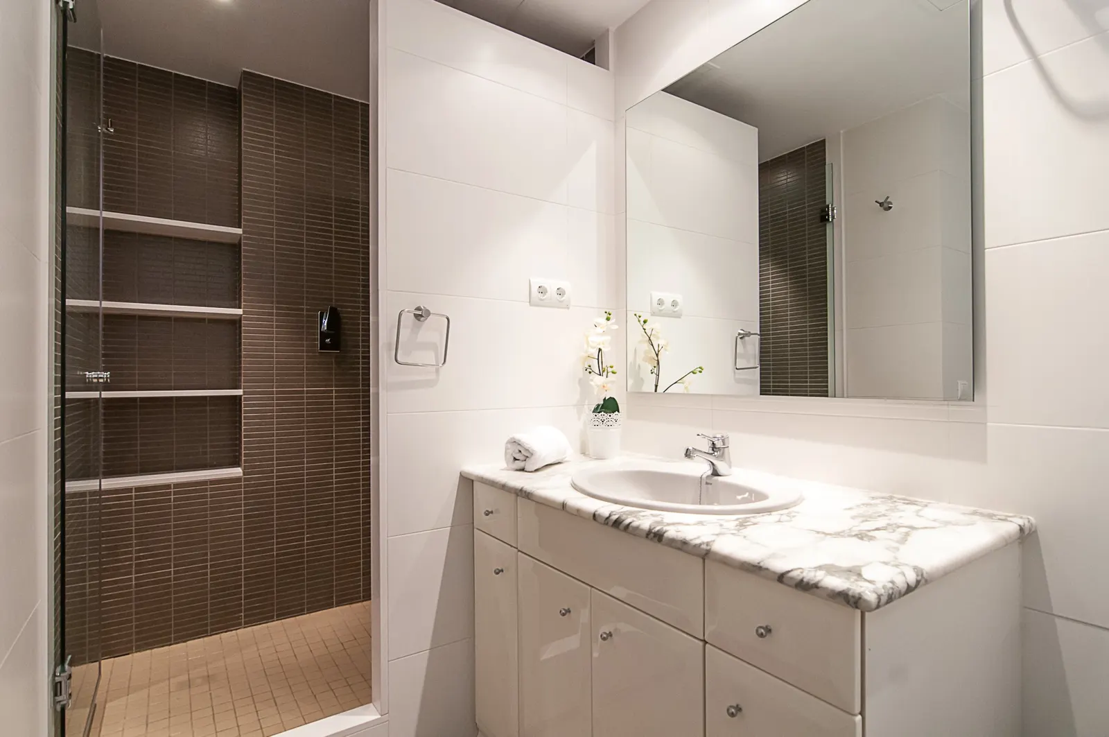 Apartment with Spa and Air conditioning in Barcelona, photo 7