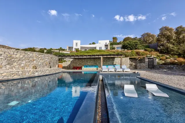 Villa with Swimming pool in Agios Ioannis Diakoftis