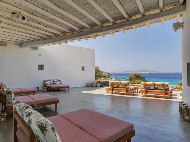 7 nopți la Villa with Swimming pool in Agios Ioannis Diakoftis, fotografia 6