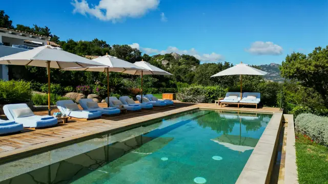 7 nopți la 7-Bedroom Villa in Olbia