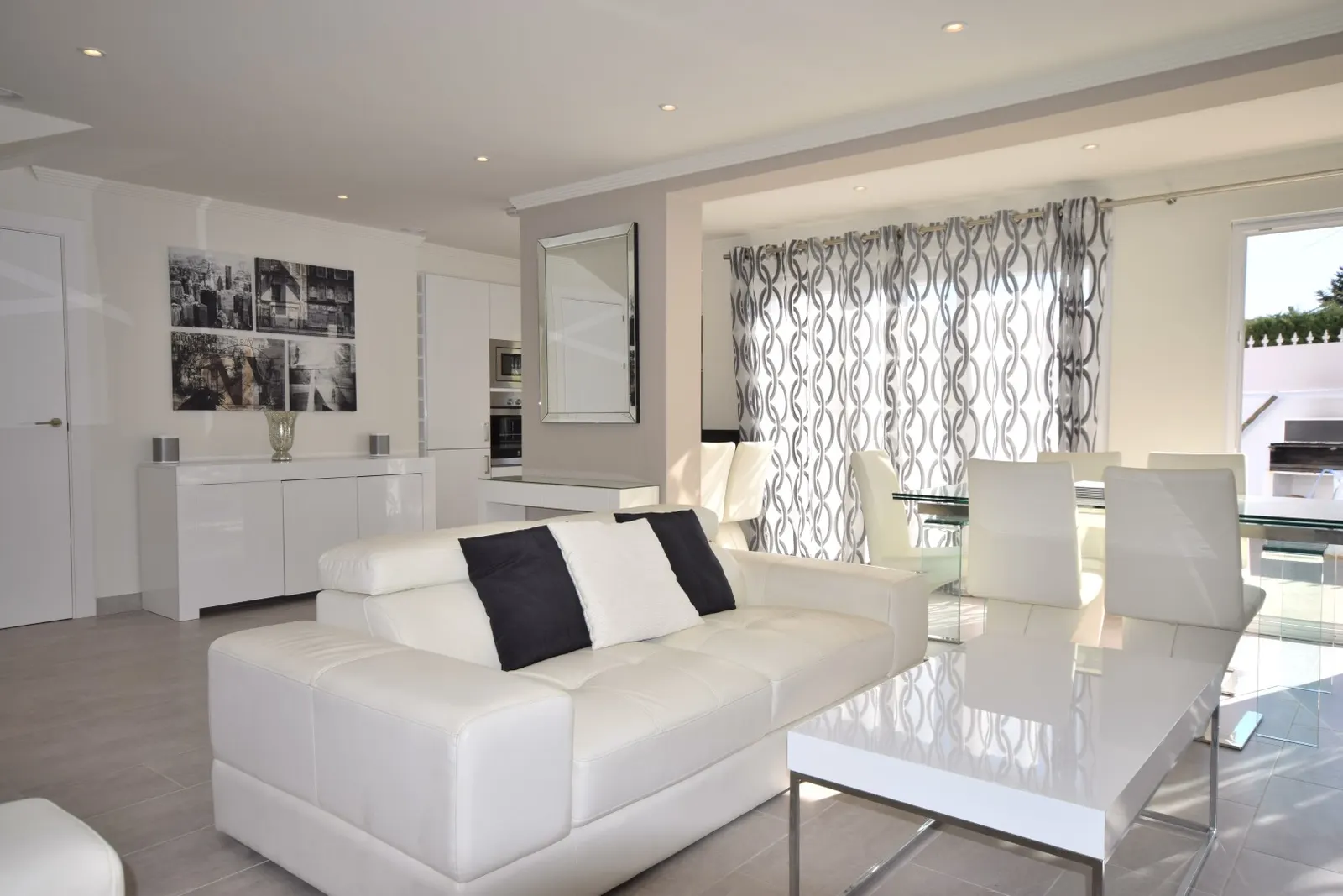 Vilă cu 4 dormitoare pentru 10 persoane, Marbella, fotografia 7