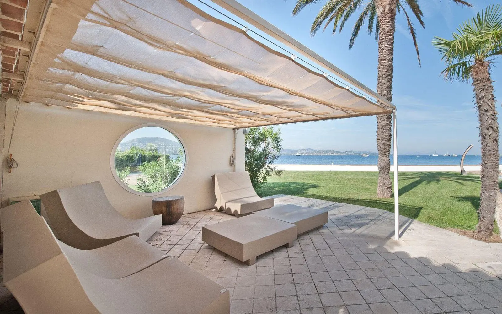 Vilă cu 7 dormitoare pentru 14 persoane, Saint-Tropez, fotografia 4