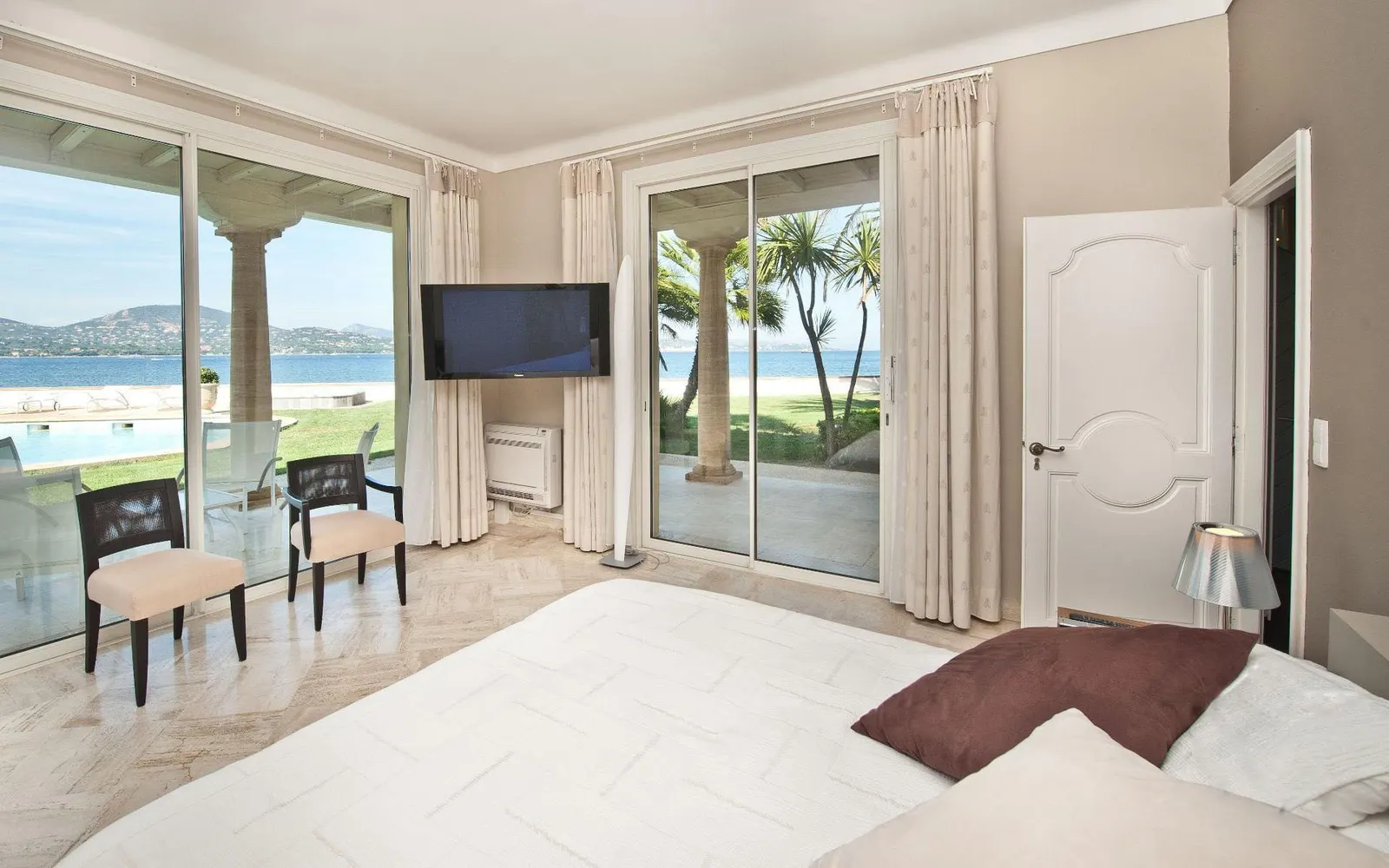 Vilă cu 7 dormitoare pentru 14 persoane, Saint-Tropez, fotografia 14