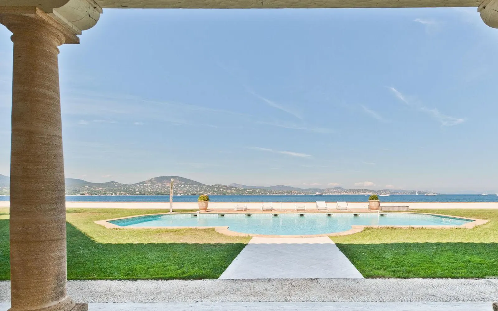 Vilă cu 7 dormitoare pentru 14 persoane, Saint-Tropez, fotografia 13