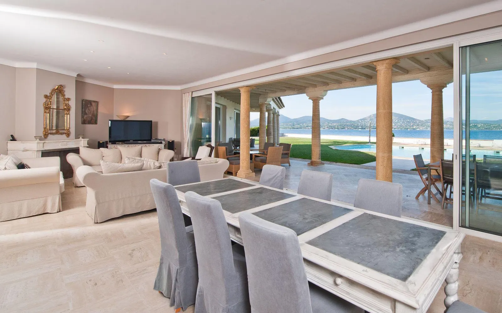 Vilă cu 7 dormitoare pentru 14 persoane, Saint-Tropez, fotografia 9