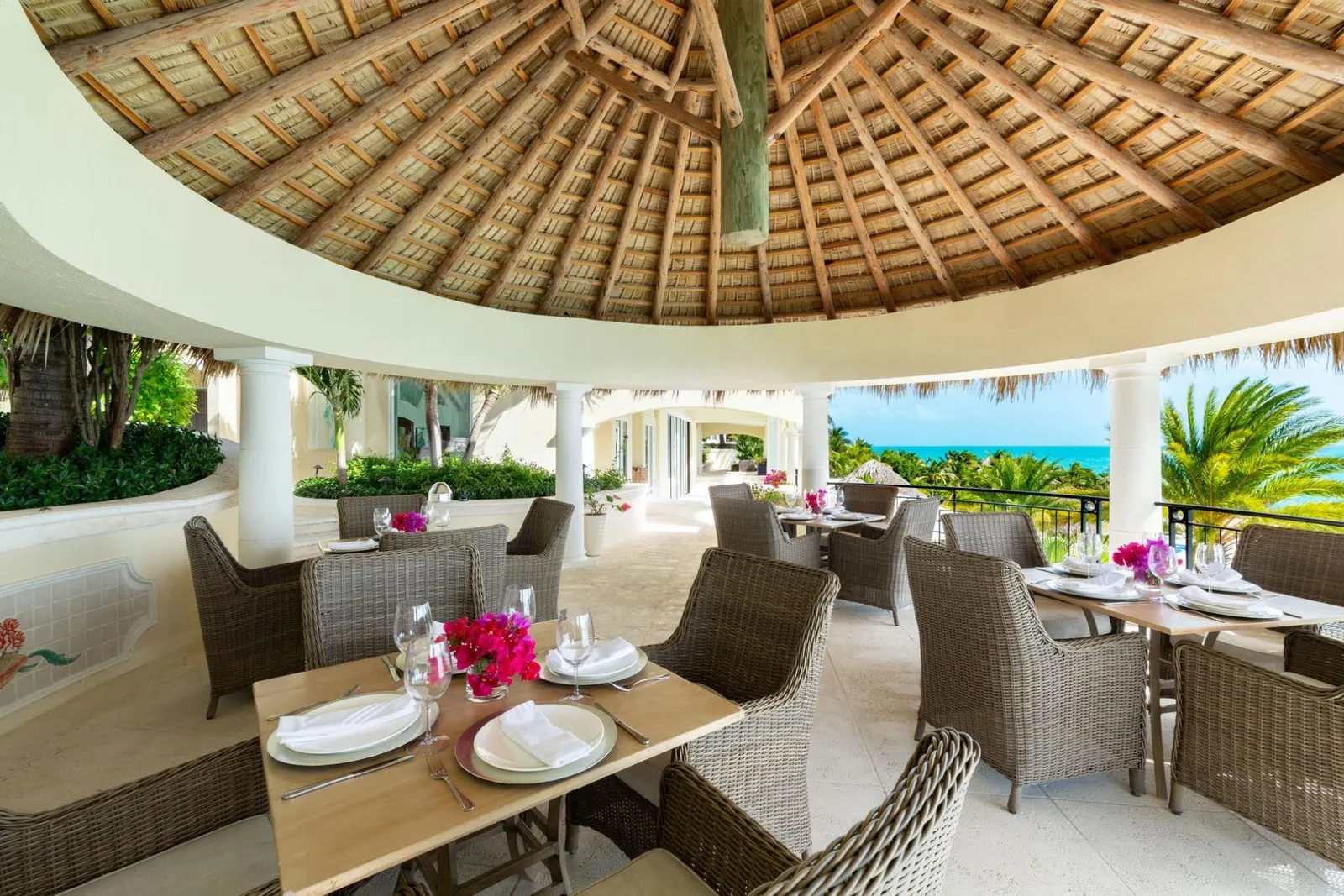 Proprietate cu 17 dormitoare și piscină încălzită, Providenciales, Caraibe, fotografia 13