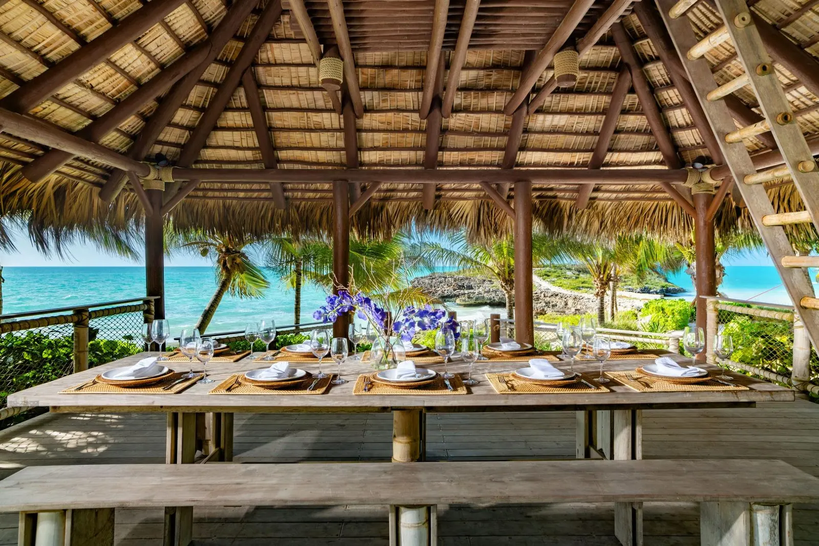 Proprietate cu 17 dormitoare și piscină încălzită, Providenciales, Caraibe, fotografia 15