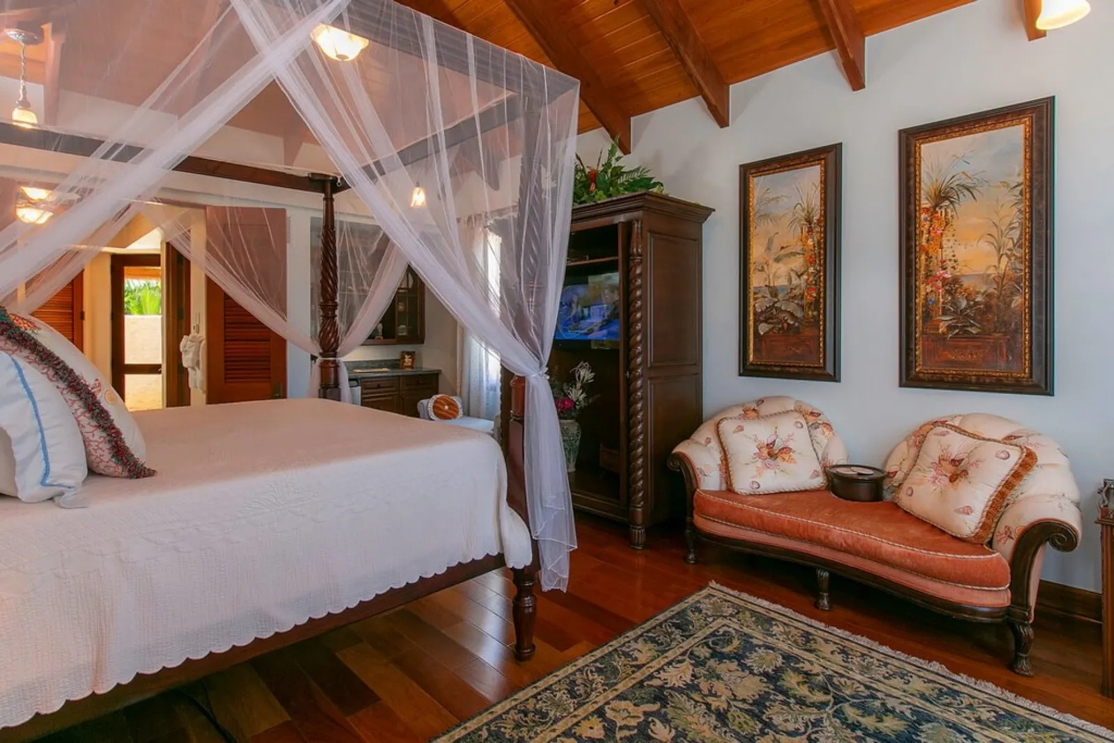 7 nopți la 5-Bedroom Villa Sleeping 12, Saint Thomas - Saint John District, fotografia 11