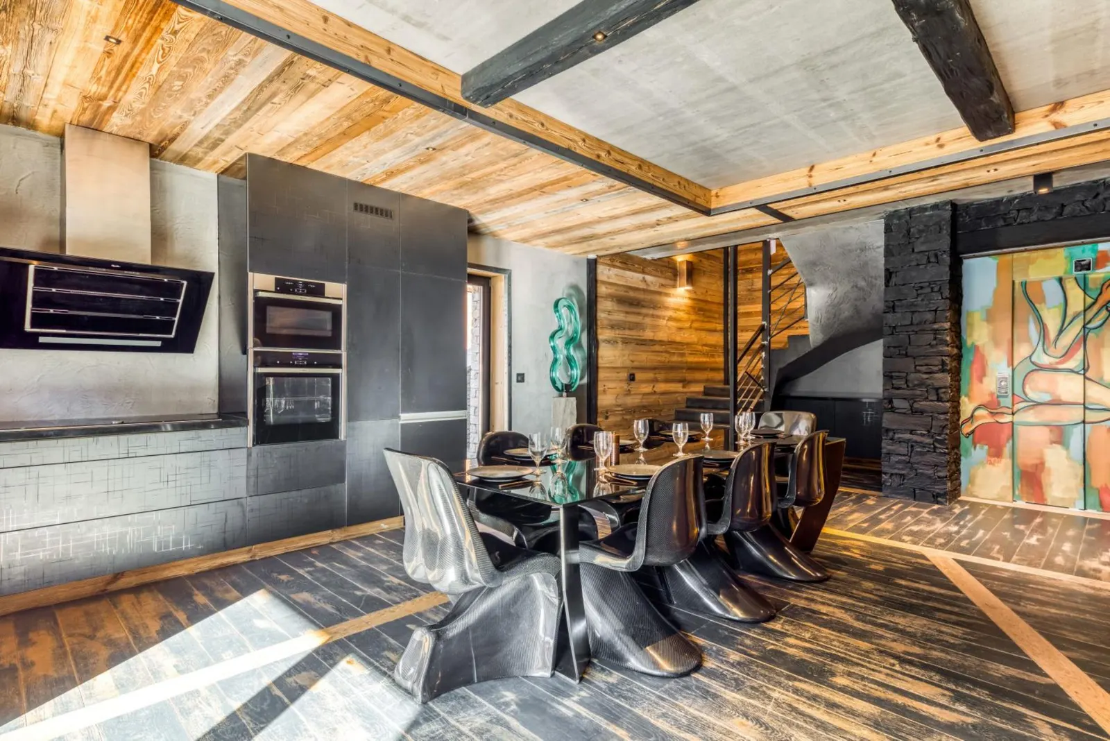 7 nopți la 5-Bed Chalet with Heated pool, Tignes, fotografia 5