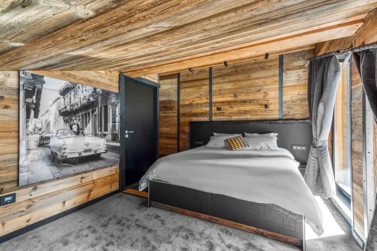 7 nopți la 5-Bed Chalet with Heated pool, Tignes, fotografia 8