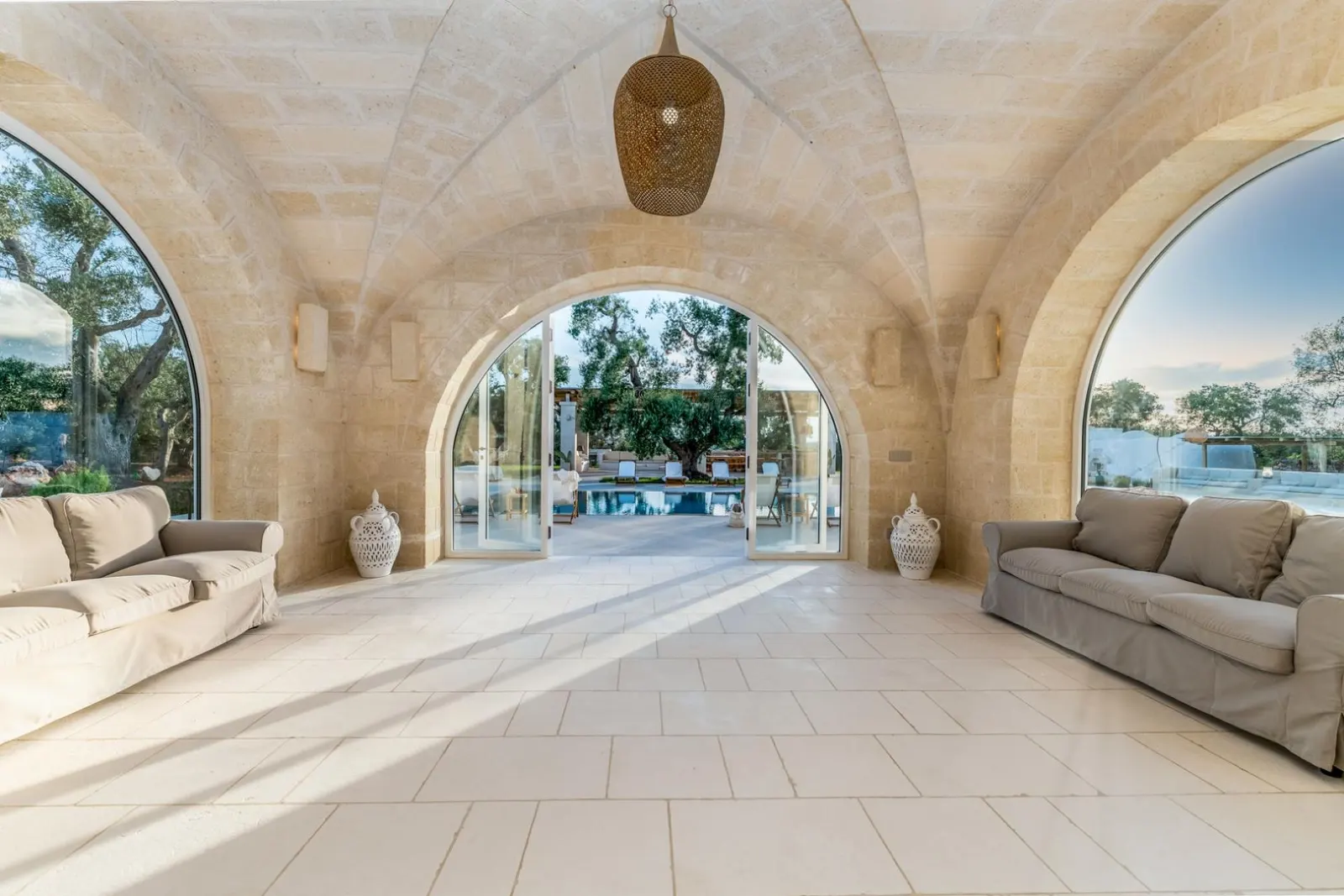 Vilă cu piscină încălzită în Ostuni, fotografia 20