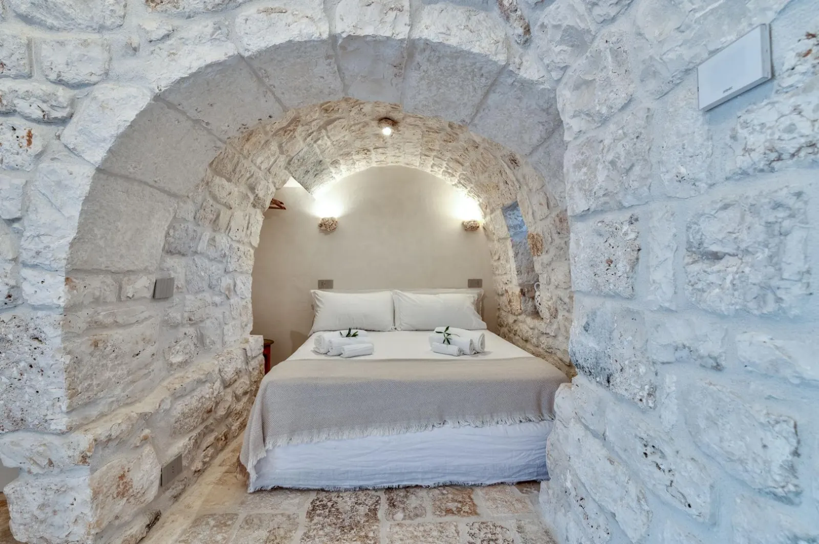 Vilă cu piscină încălzită în Ostuni, fotografia 27