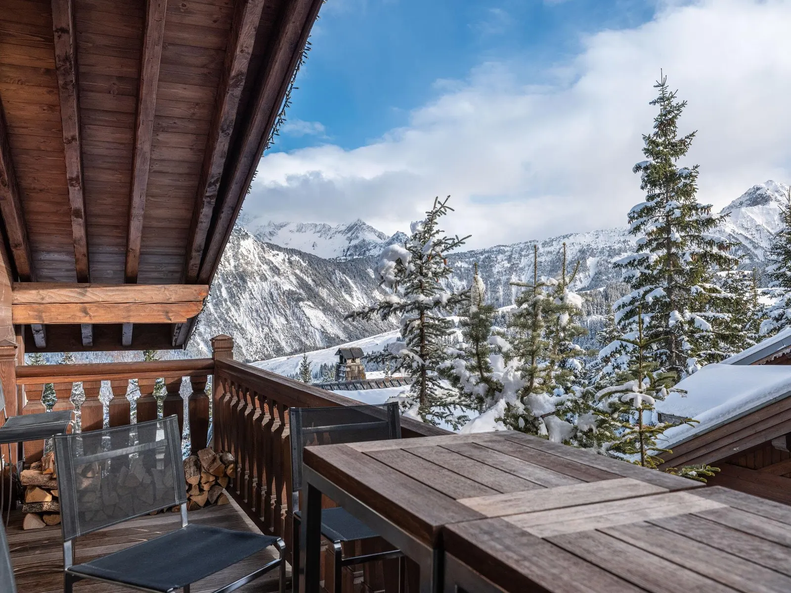 Chalet for 12 Guests in Courchevel, photo 3