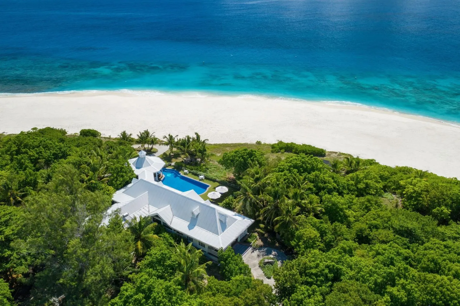 Vilă cu piscină în Grand Anse Praslin, fotografia 5