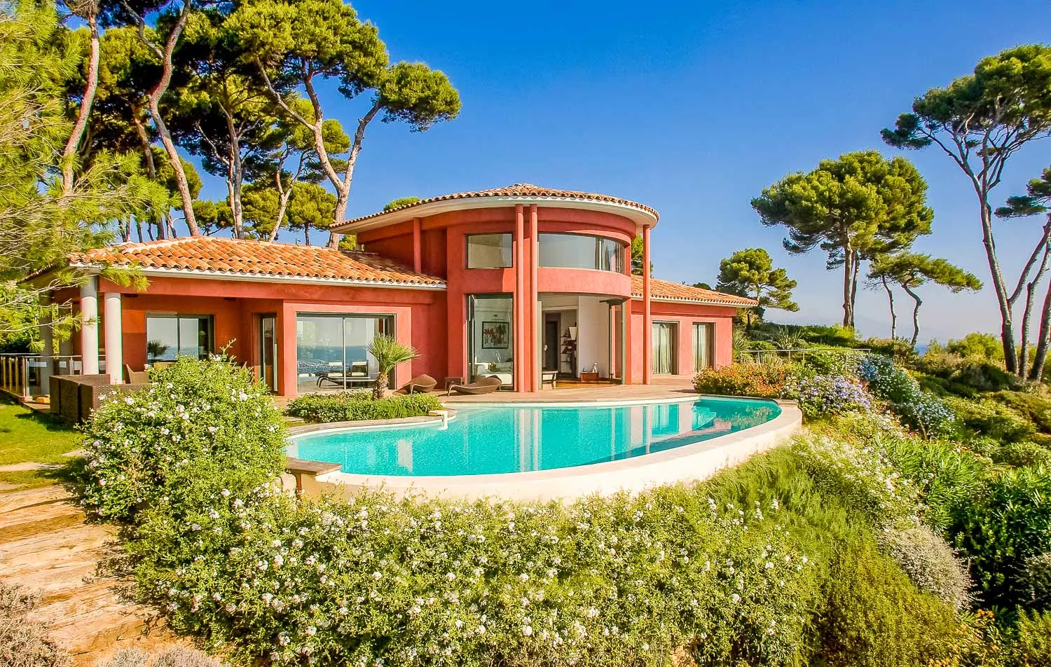 Vilă cu 5 dormitoare și piscină încălzită, Antibes, fotografia 3