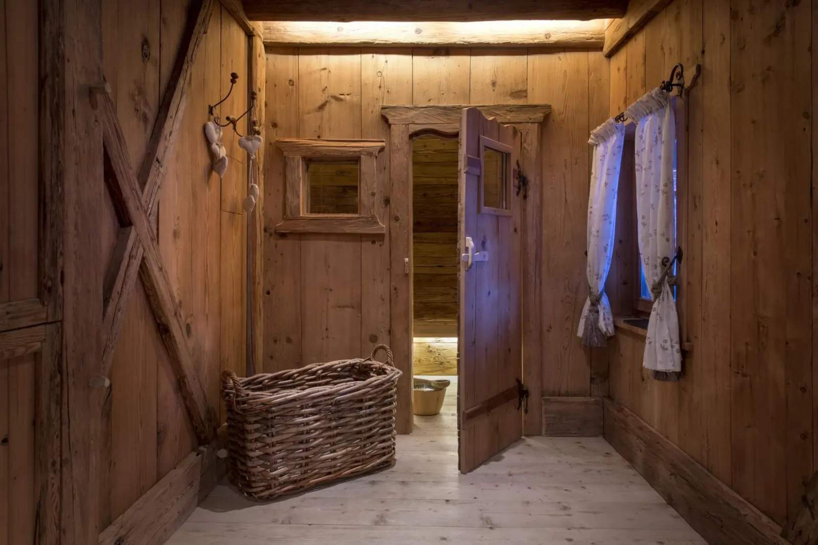 Cabana cu 4 dormitoare și piscină încălzită, pentru 10 persoane, fotografia 27