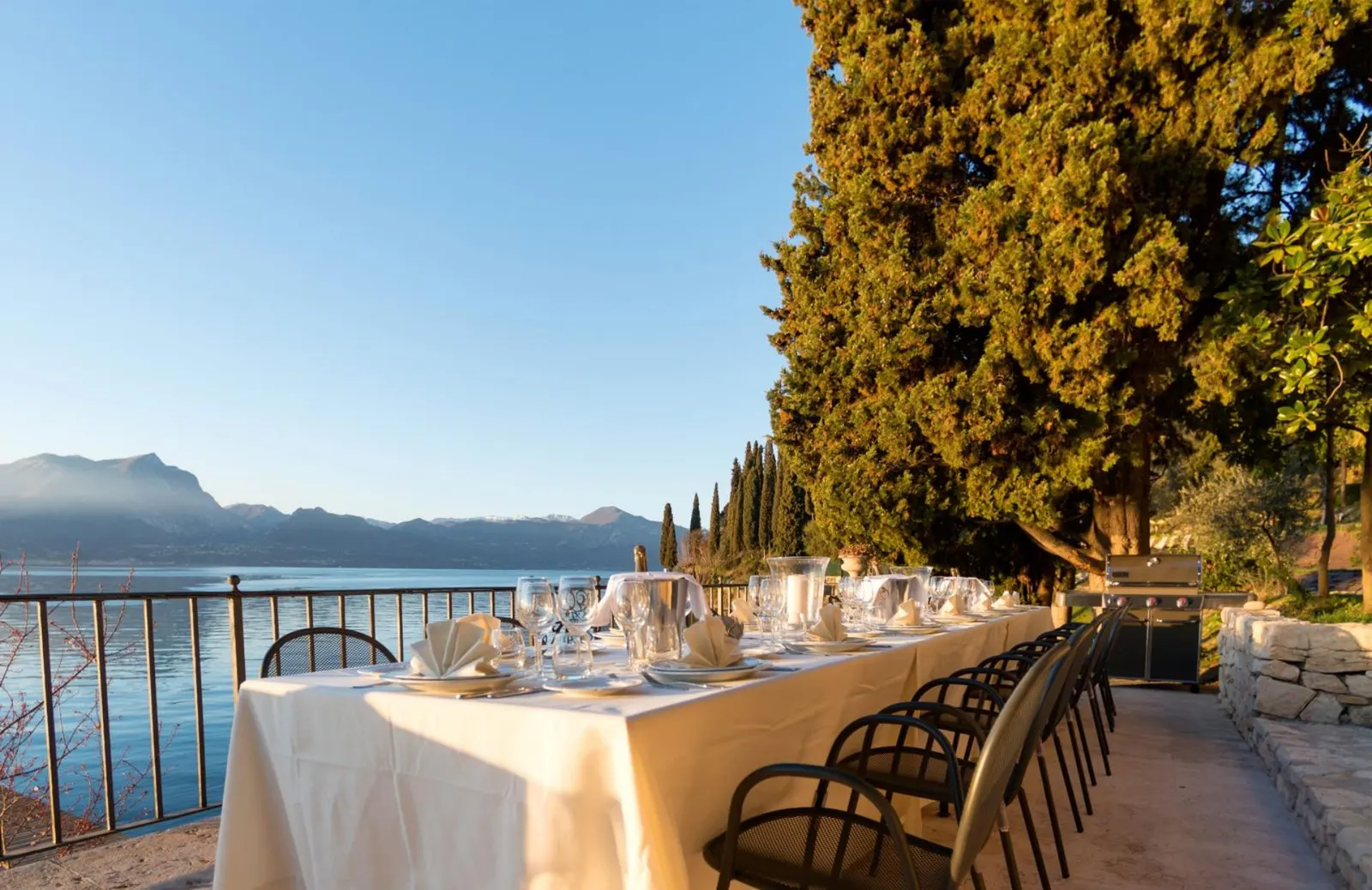 Vilă cu 9 dormitoare pentru 16 persoane, Garda, fotografia 6