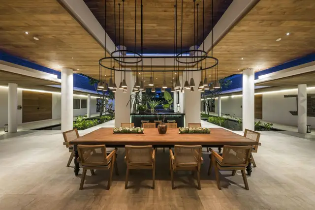 7 nopți la 8-Bedroom Estate Sleeping 16, Kuta Selatan, fotografia 8