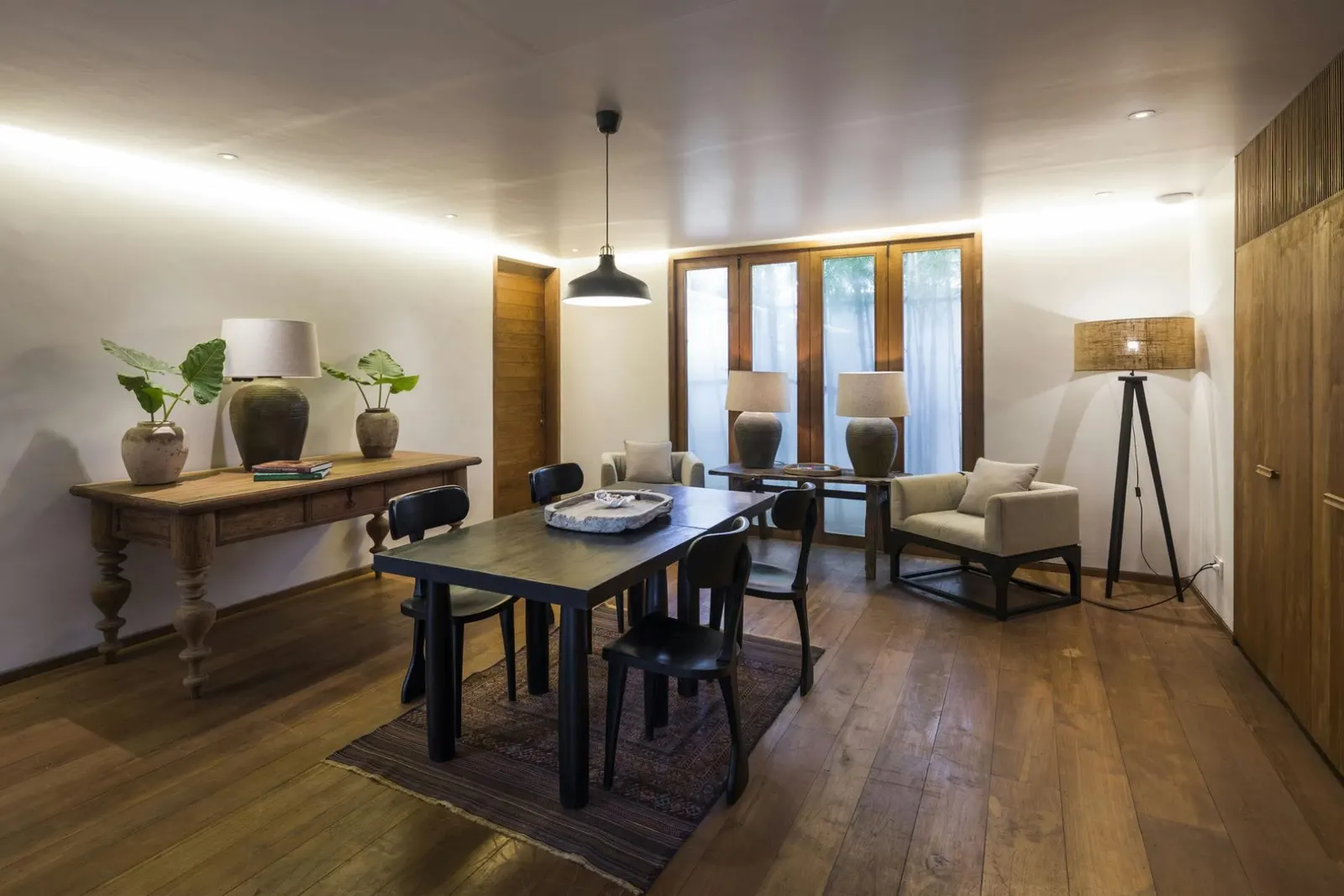 Proprietate cu 8 dormitoare pentru 16 persoane, Kuta Selatan, fotografia 17
