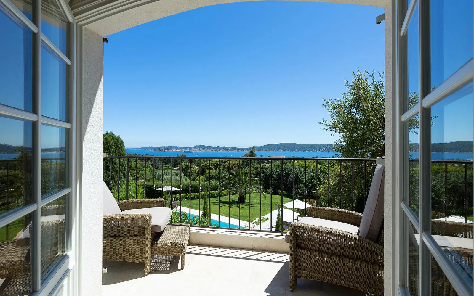 Villa with Swimming pool in Grimaud, photo 21