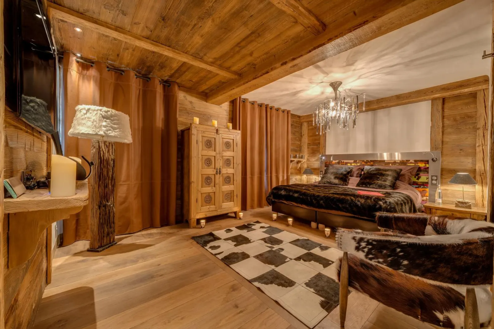 Chalet cu 6 dormitoare și piscină, capacitate 12 persoane, fotografia 14