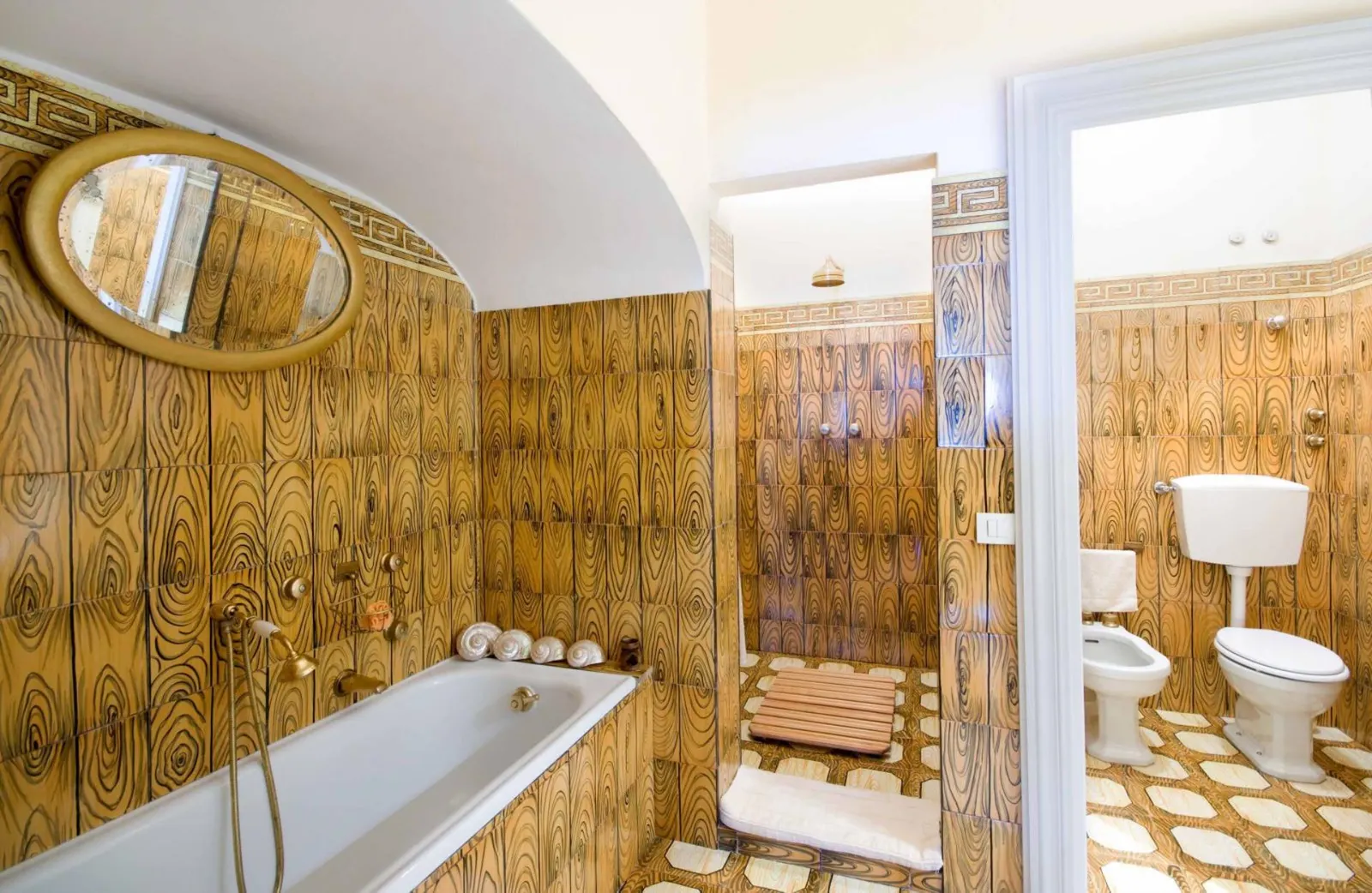 Vilă cu 6 dormitoare și vedere la mare, Arienzo, fotografia 21