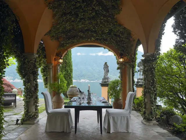 7 nopți la Villa for 17 Guests in Tremezzina, fotografia 5