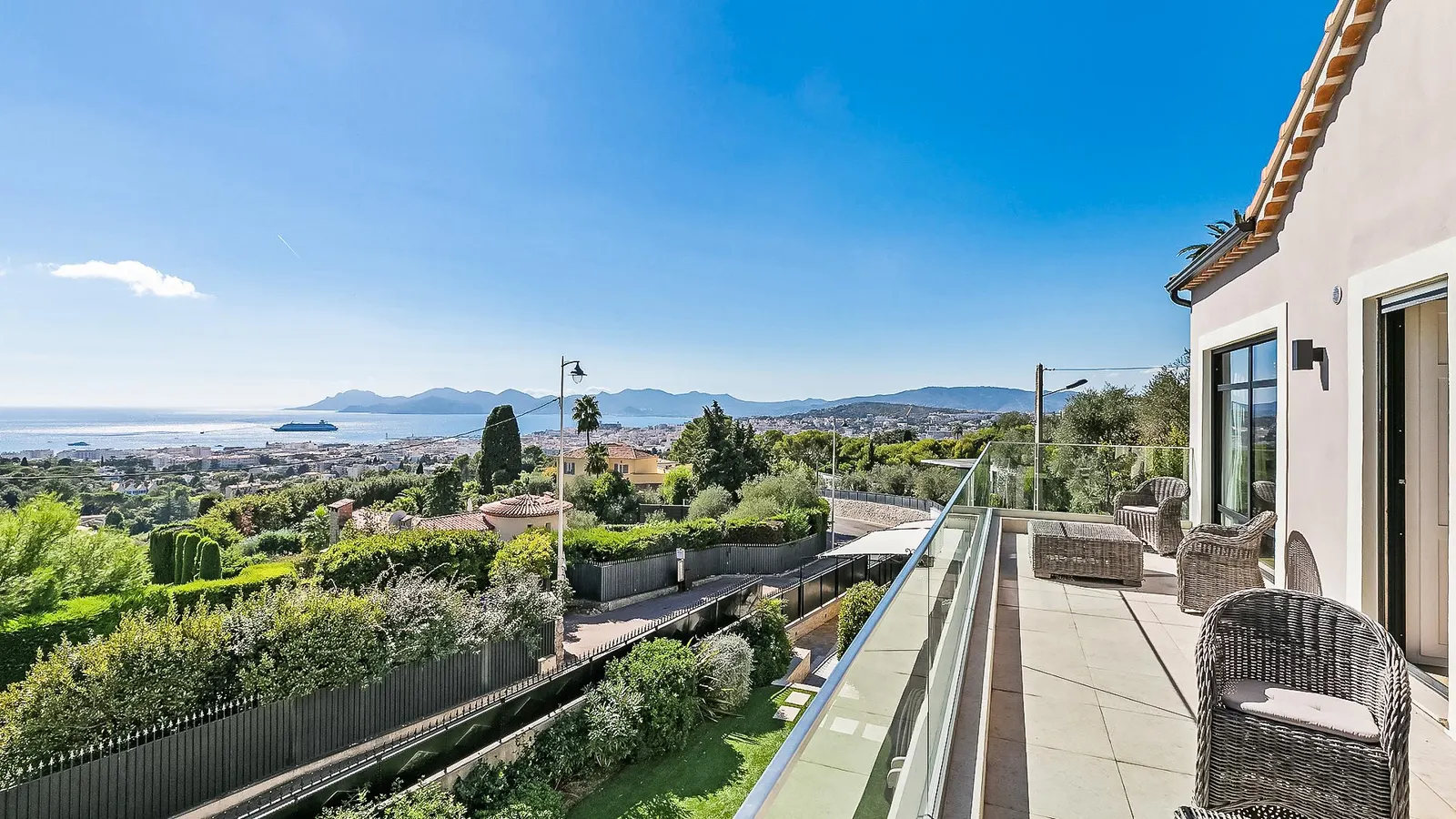 Vilă cu 5 dormitoare pentru 10 persoane, Cannes, fotografia 18