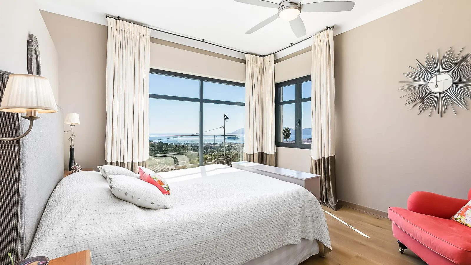 Vilă cu 5 dormitoare pentru 10 persoane, Cannes, fotografia 12