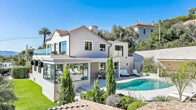 Vilă cu 5 dormitoare pentru 10 persoane, Cannes