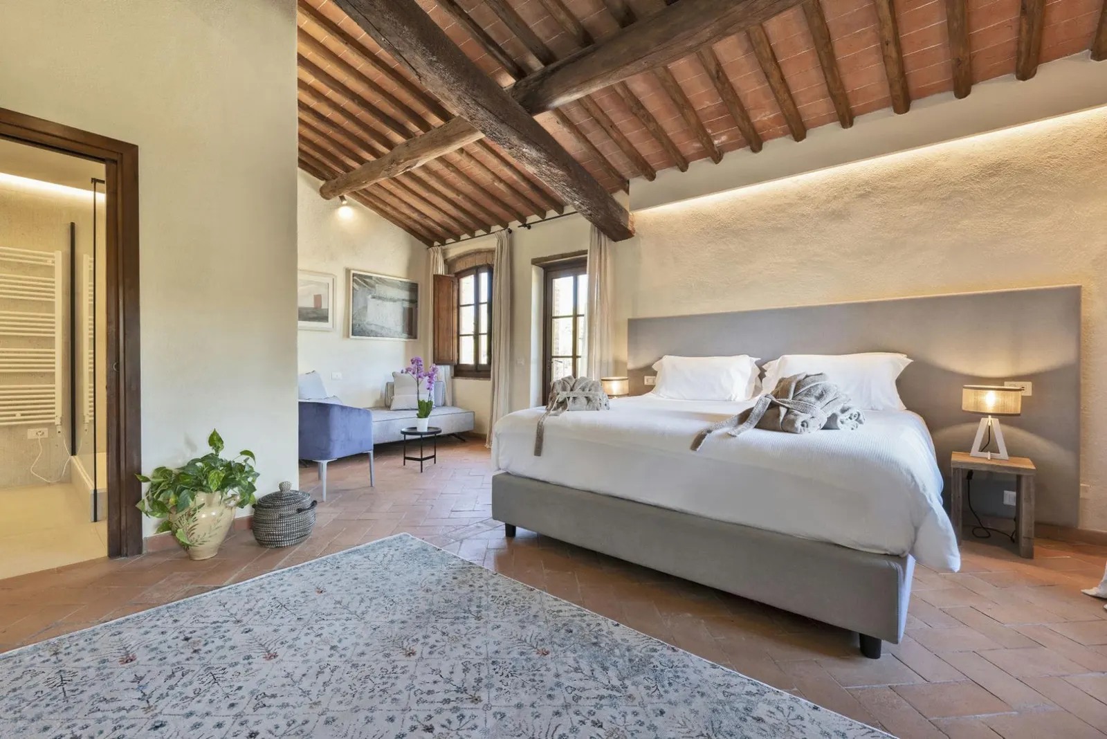 10-Bedroom Villa in Castellina in Chianti, photo 16